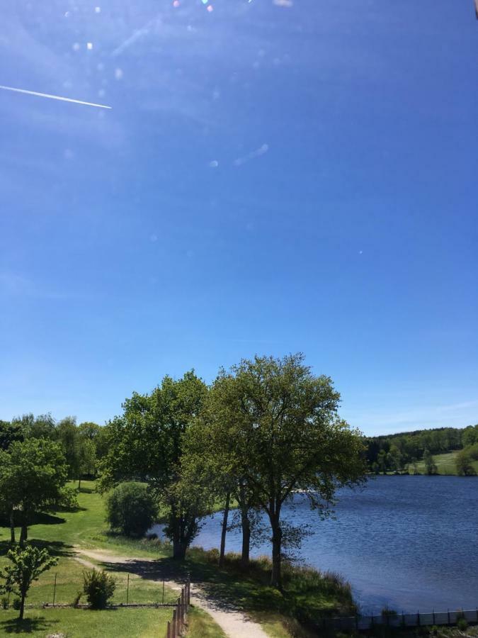 Bar Le Lac Bessines-sur-Gartempe Exteriér fotografie